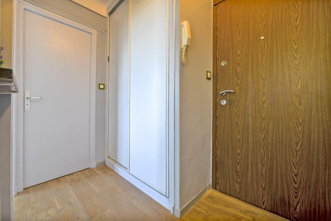 Grand Studio Proche Transport Montpellier Exterior foto